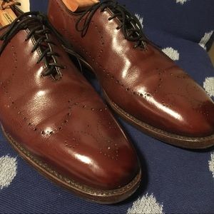 Allen Edmonds 11D Fairfax dark brown oxfords